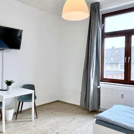 Bege Momentum Lägenhet Duisburg