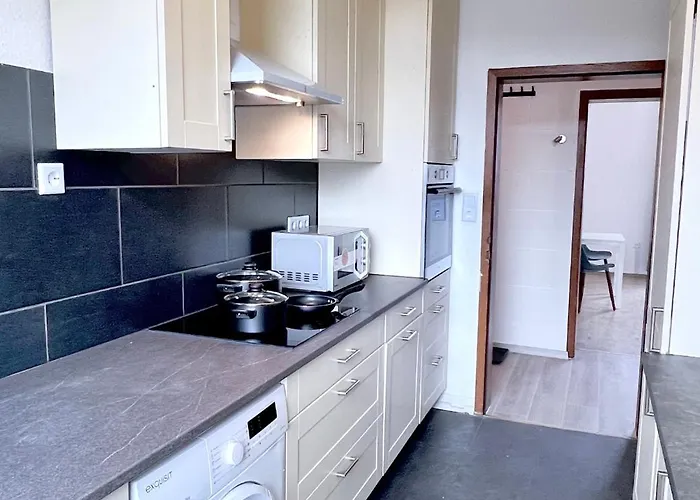 Bege Momentum شقة